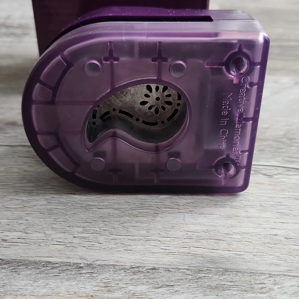 Creative Memories Paisley Maker paper punch.